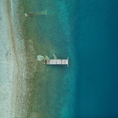 Moukas Seaside Apartments Romantico Селианитика Экстерьер фото